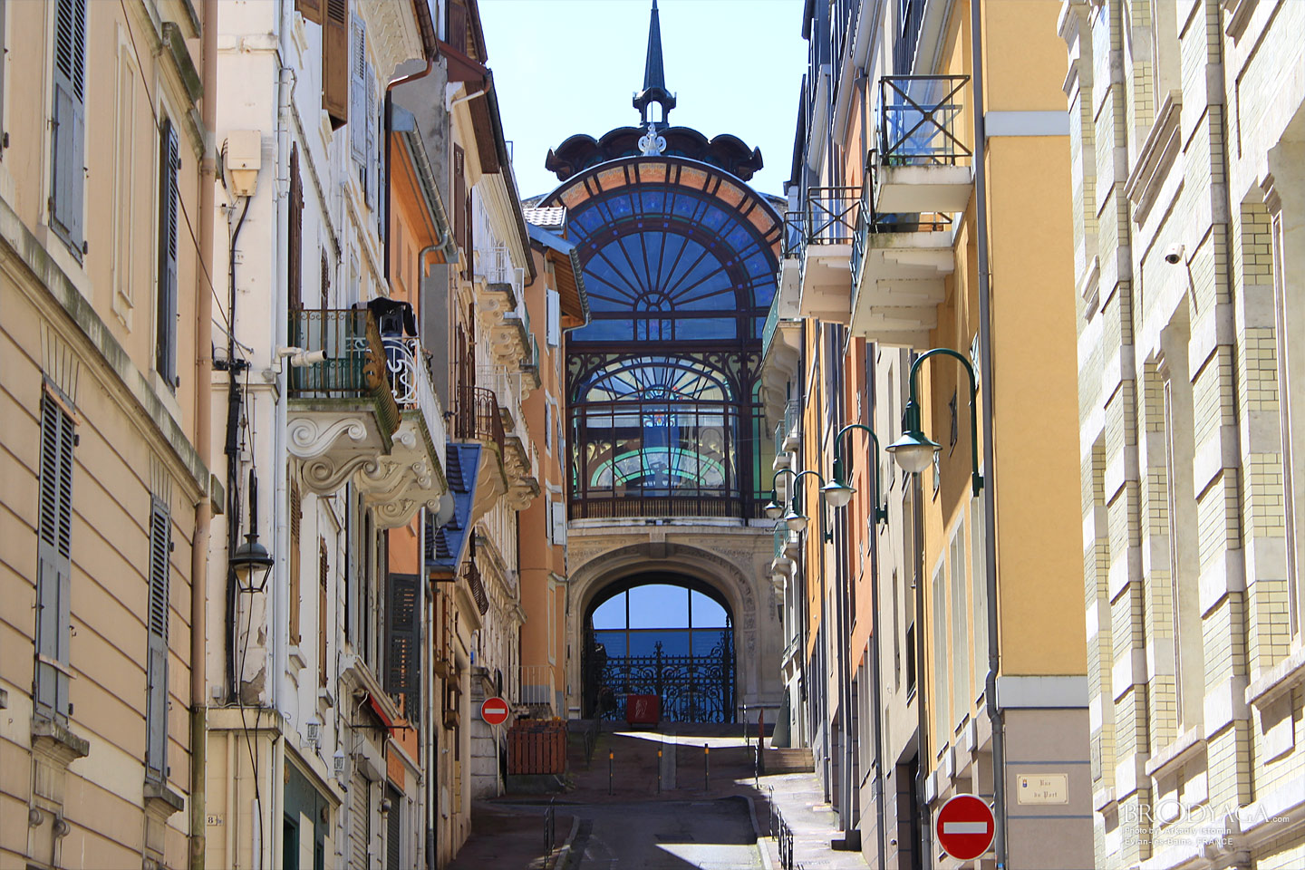 Evian-les-Bains